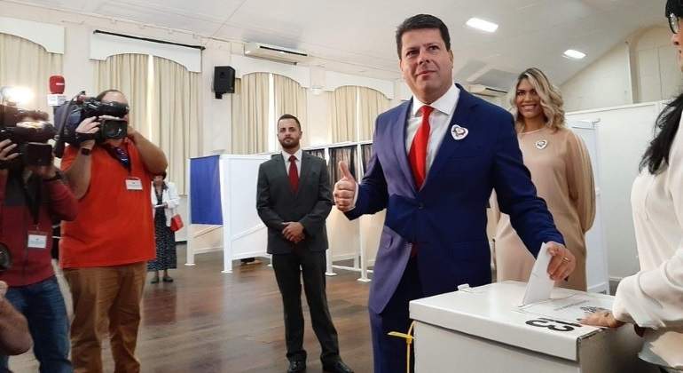 fabian-picardo-vota-gibraltar-ep.jpg