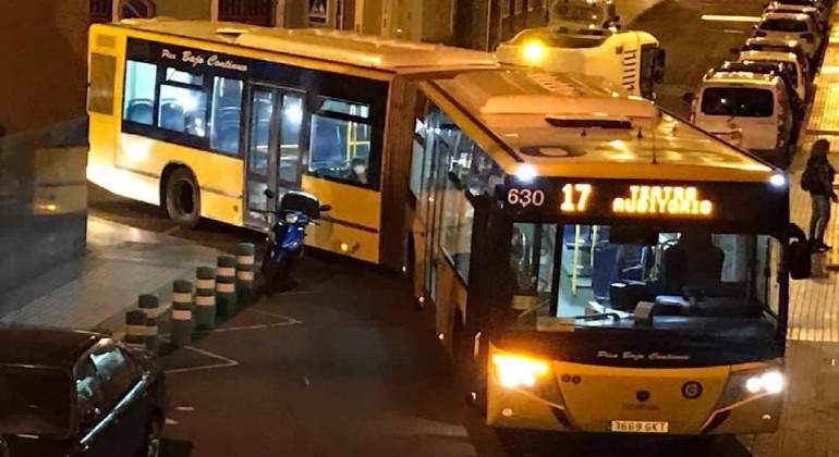 canarias-bus.jpg