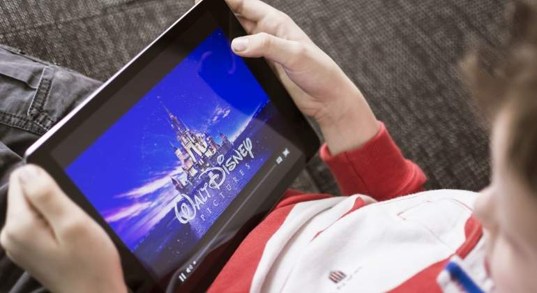 disney-tablet-dreamstime.jpg