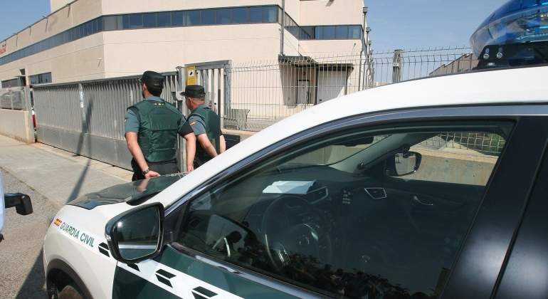 guardia-civil-imprenta-referendum-efe.jpg