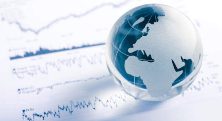bola-planeta-mundo-economia-getty.jpg