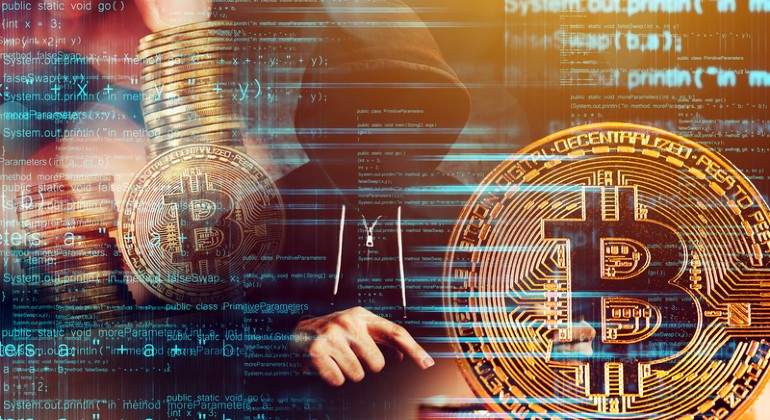 bitcoin-dreamstime-1.jpg