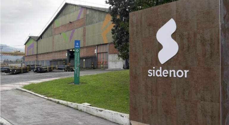 sidenor.jpg