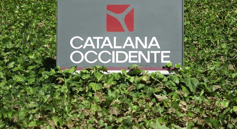 catalanaocc770420.jpg