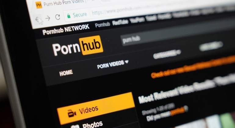 pornhub-mastercard.jpg