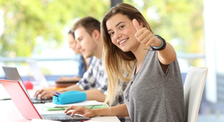 estudiantes-clase-2.jpg