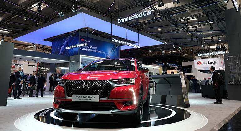 ds-7-crossback-conectado.jpg