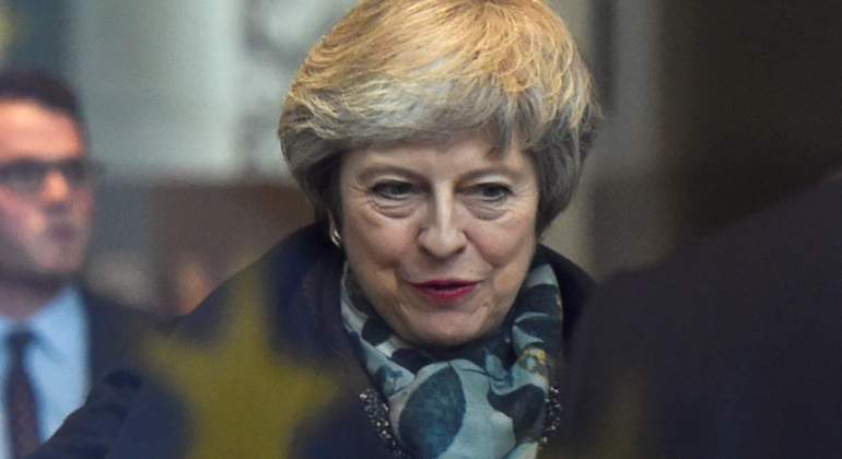 may-theresa-reuters-grisacea.jpg