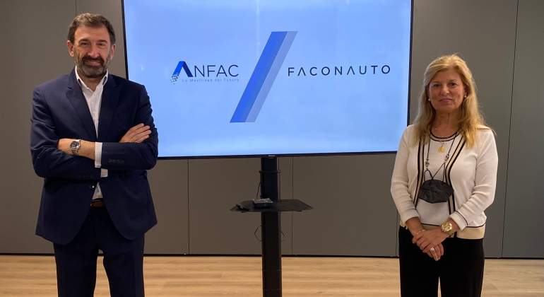 anfac-faconauto-puntos-recarga.jpg