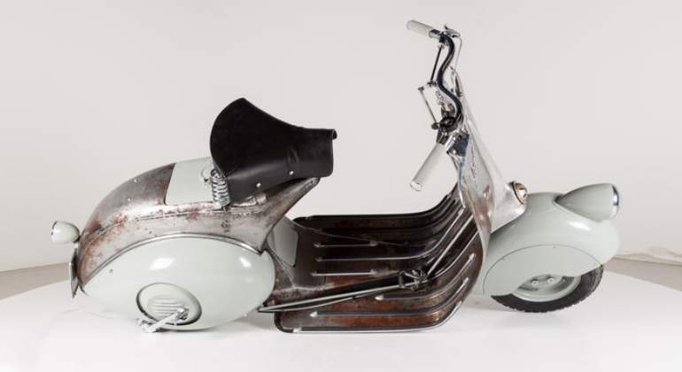 vespa-98-03.jpg
