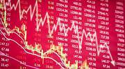 Volatilidad extrema en la bolsa: el Ibex 35 aminora tras un latigazo del 5,6% pero pierde los 7.700 puntos