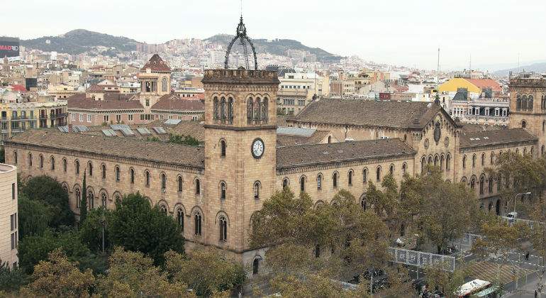 universidad-de-barcelona-defini.jpg