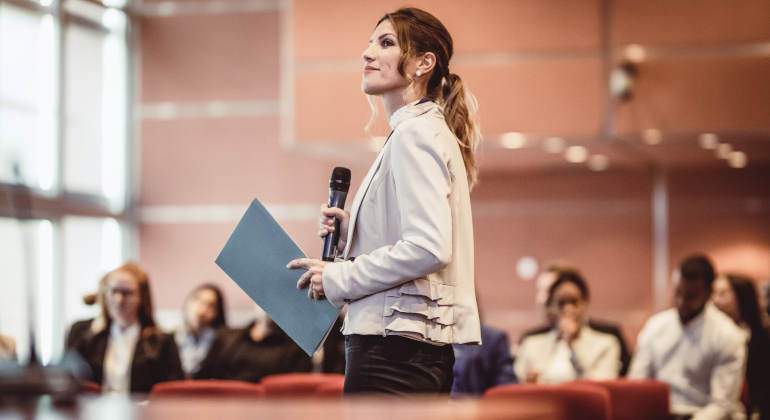 Santander_Emprendimiento Femenino_iStock