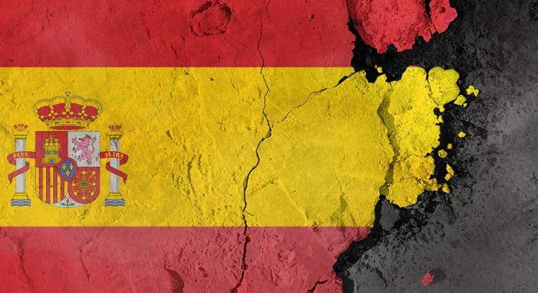 espana-bandera-muro-roto.jpg