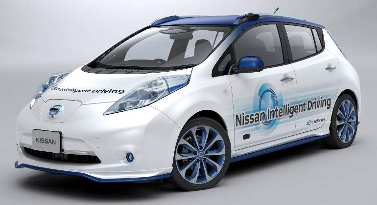nissan-leaf-autonomo.jpg