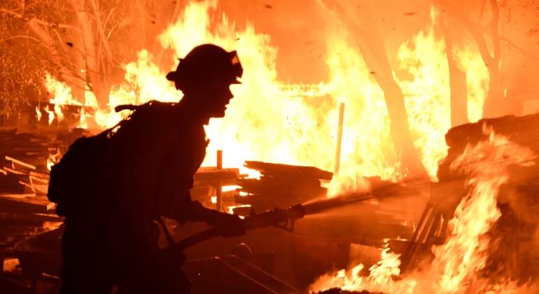 california-fuego-reuters.jpg