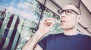 La jefa de Imperial Brands dimite en plena crisis del vapeo