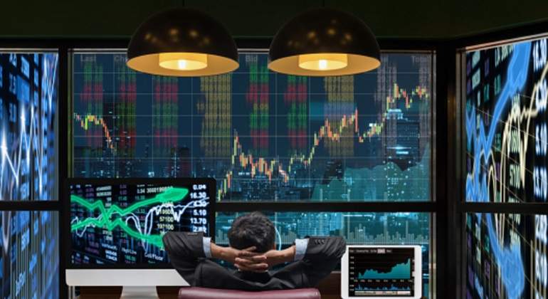 mercados-graficas-trader-inversor-getty-pantallas.jpg