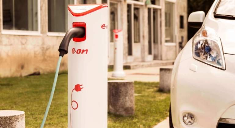 e-on-punto-carga.jpg