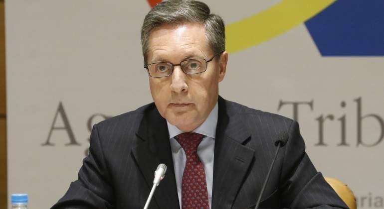 menendez-santiago-agencia-tributaria.jpg