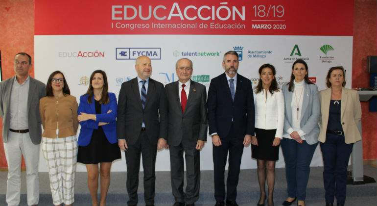 Foto-de-familia-defini.jpg
