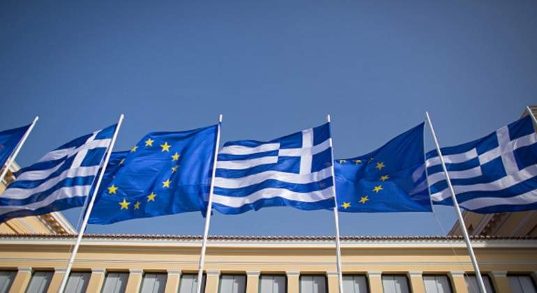 banderas-grecia-ue.jpg