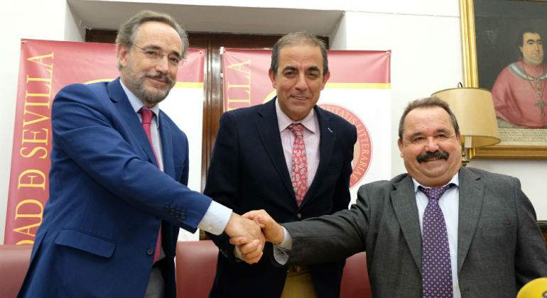 firma-contrato-viviendas-inclusivas1111111111111.jpg