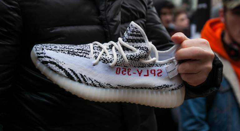 adidas-yeezy.jpg