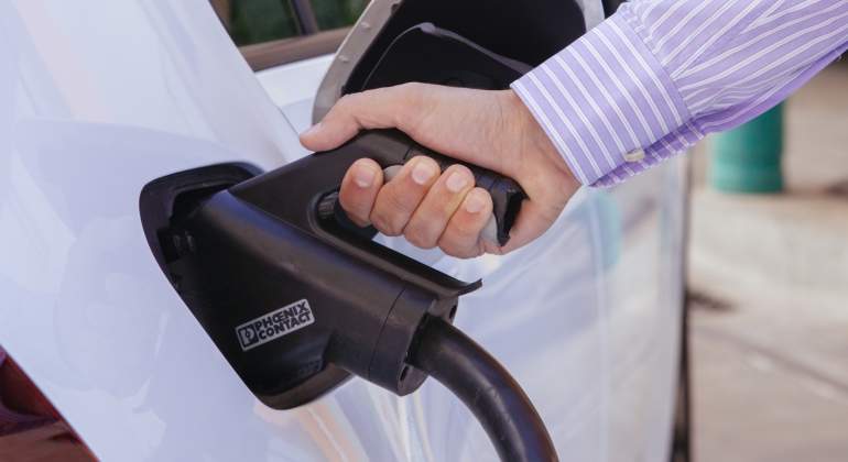Repsol-recarga-electrico.jpg