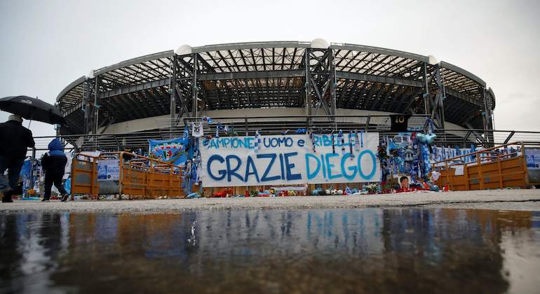 Estadio-Diego-Armando-Maradona.JPG