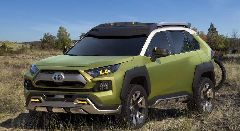 toyota-FT-AC-2017-01.jpg