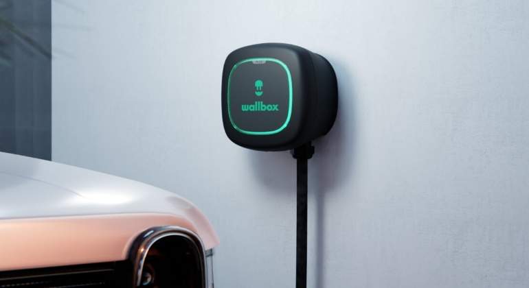 770-420-wallbox-startup.jpg