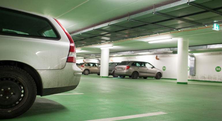garaje-coche-defini.jpg