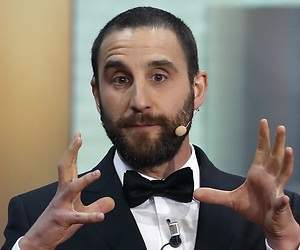 /imag/_v0/770x420/1/3/5/rovira-goya-gala-efe.jpg - 300x250