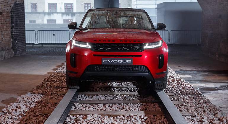 Range-Rover-Evoque-frontal.JPG
