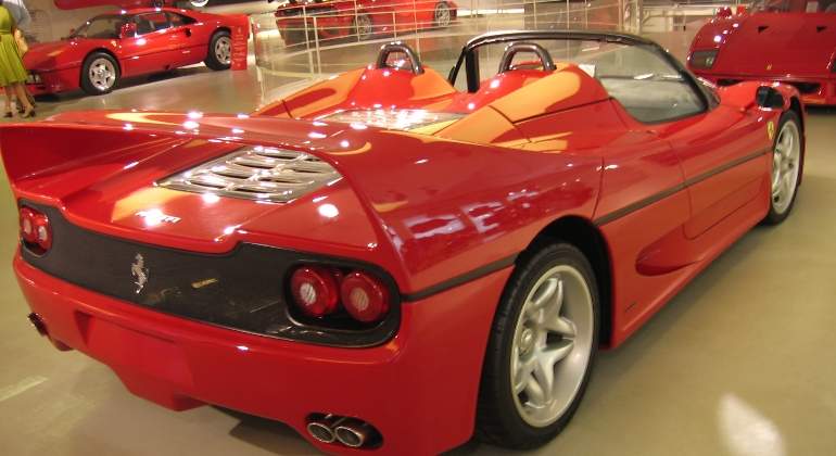 ferrari-f50-wikipedia.jpg