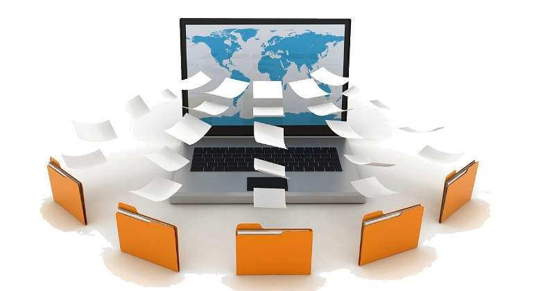 documentos-volando-mundo-empresas-privacidad-datos-getty.jpg