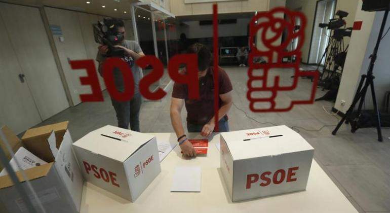 psoe-primarias-urnas-efe.jpg