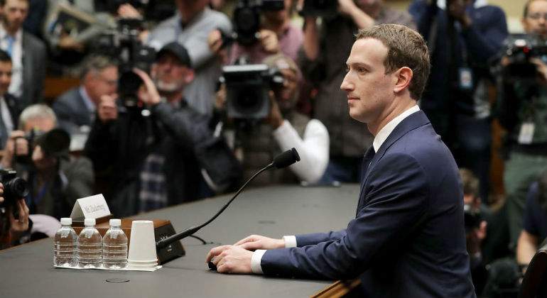 zuckerberg-congreso-4.jpg