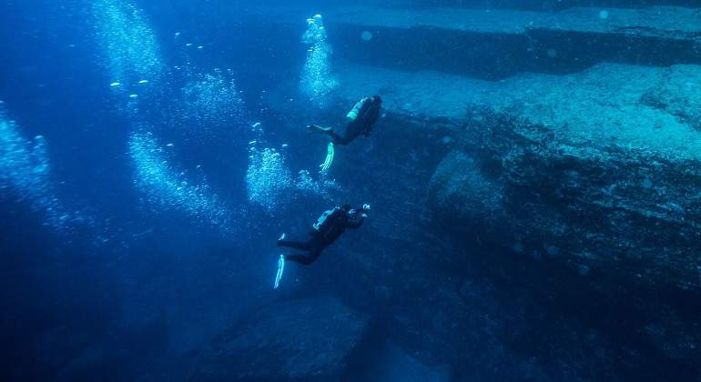Muro-acuatico-en-Yonaguni