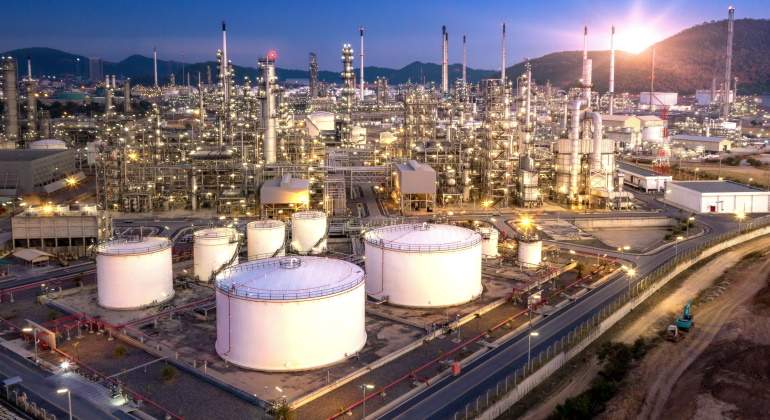 tanques-petroleo-almacenaje.jpg