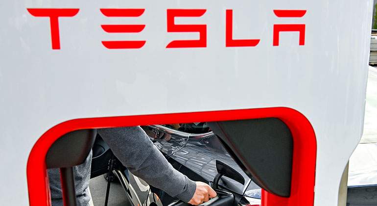 tesla-europa-press.jpg