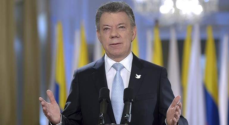 santos-colombia-agosto-2016-efe.jpg