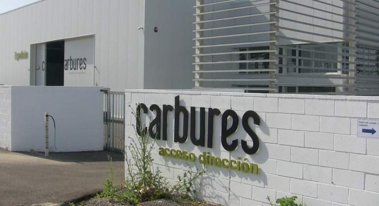 carbures-fachada.jpg