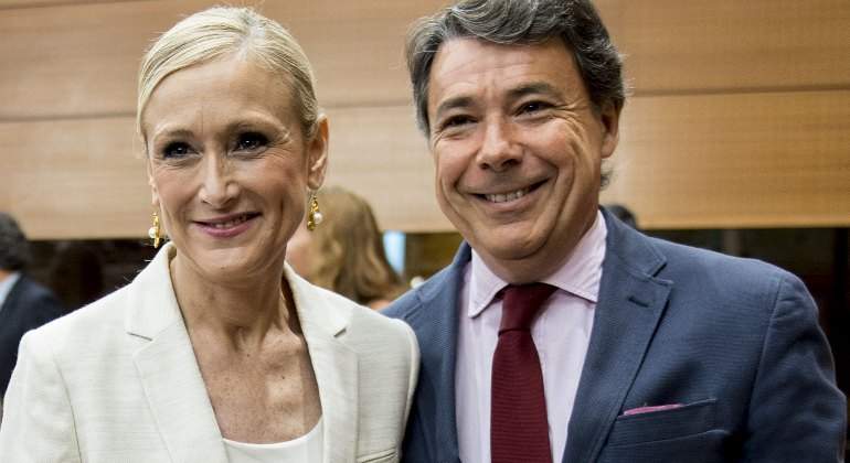 cifuentes-gonzalez-770-sonrisas-1.jpg