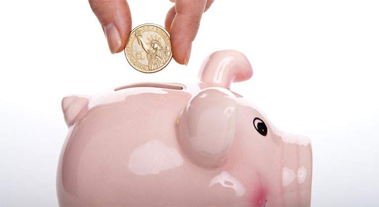 ahorro-alcancia-moneda-club-premiere.jpg