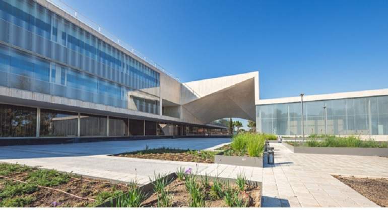 iese.jpg