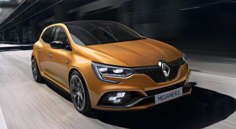 renault-megane-rs-2017-01.jpg