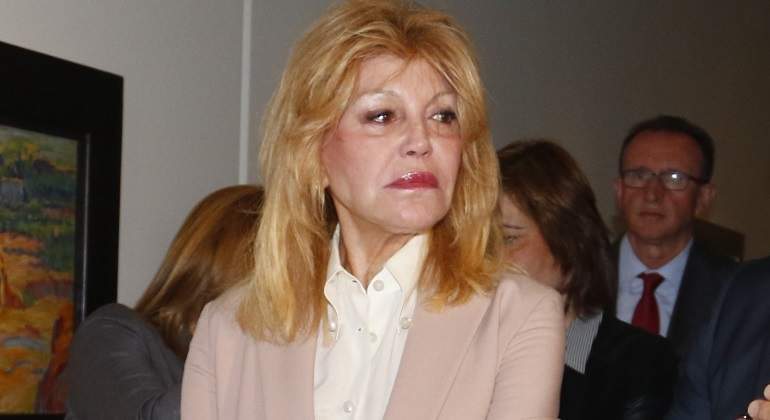 tita-cervera-flecos-ok-770.jpg