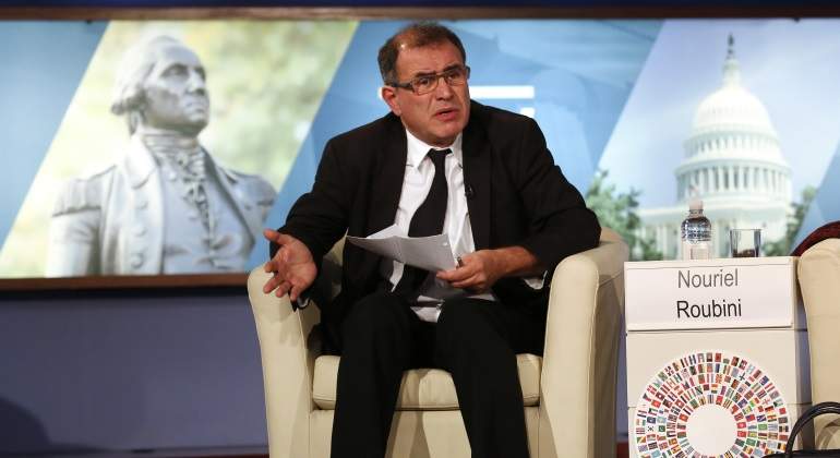 roubini-nouriel-sentado.jpg
